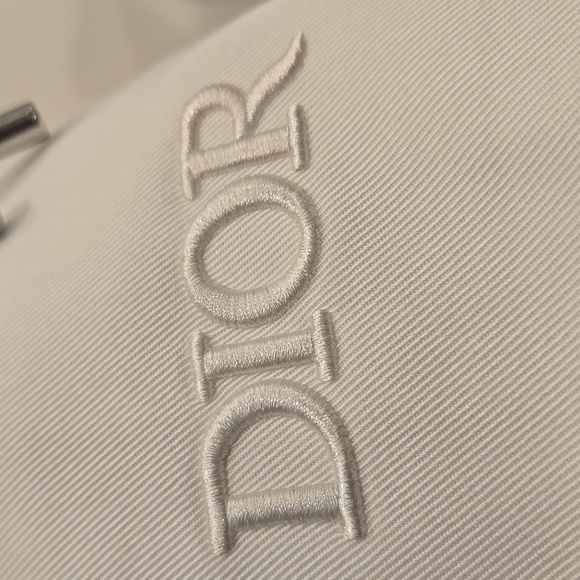 New in box Dior drawstring pouch bag & La Mousse off/on cleanser & Le Baume - Picture 7 of 8